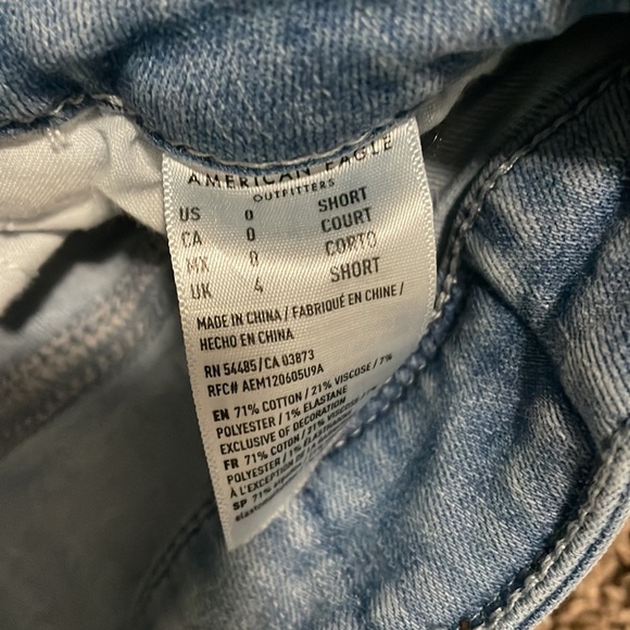 AMERICAN EAGLE stretchy jeans - Picture 3 of 3